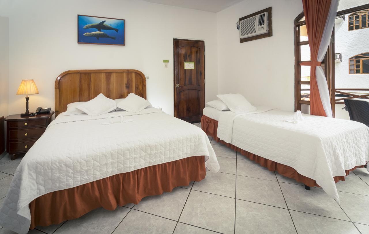 Grand Hotel Lobo De Mar Puerto Ayora  Eksteriør billede
