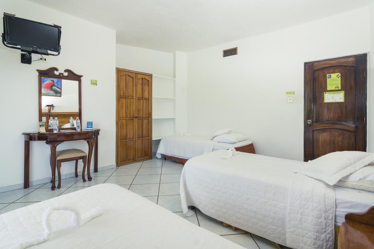 Grand Hotel Lobo De Mar Puerto Ayora  Eksteriør billede